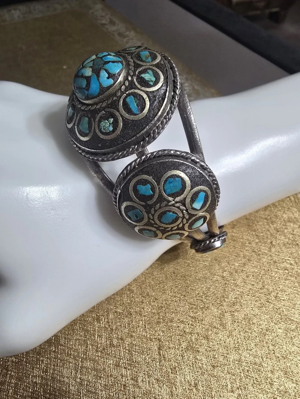 Vintage Tibetan Turquoise Inlay Silver-Tone Statement Cuff Bracelet 6.75